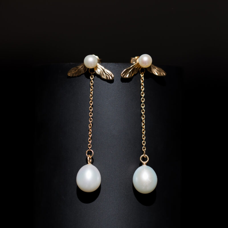 Bumblebee Wings/hangig pearl 18kt